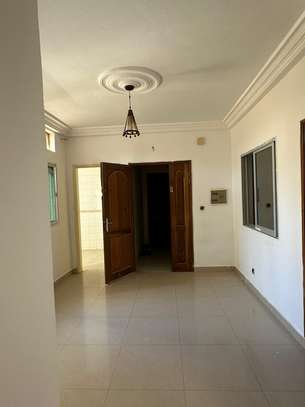 Appartement spacieux à Ouakam (derrière terminus p7) image 2