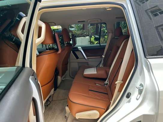 TOYOTA PRADO LAND CRUISER TXL 2018 image 8