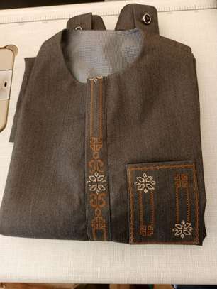 Vêtements Costume africaine image 2