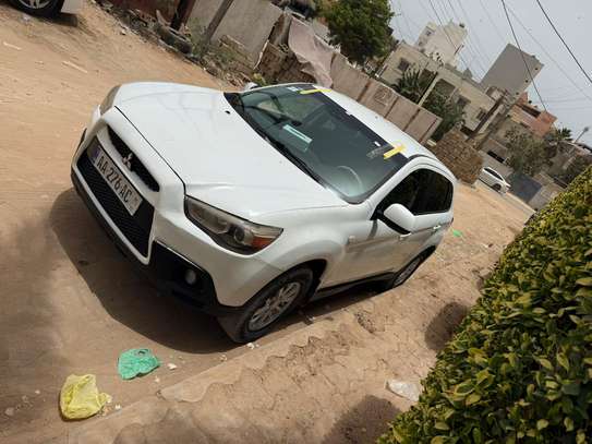 mitsubishi RVR image 5
