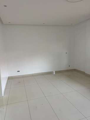 APPARTEMENT A LOUER A OUAKAM image 3