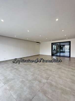 À louer – Appartement avec vue mer aux Almadies image 2