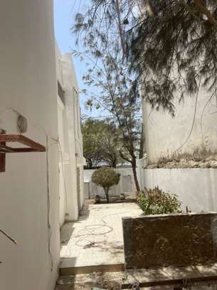 Villa à louer R+1 sur la VDN image 5