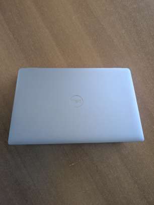 Dell latitude 5450 image 1