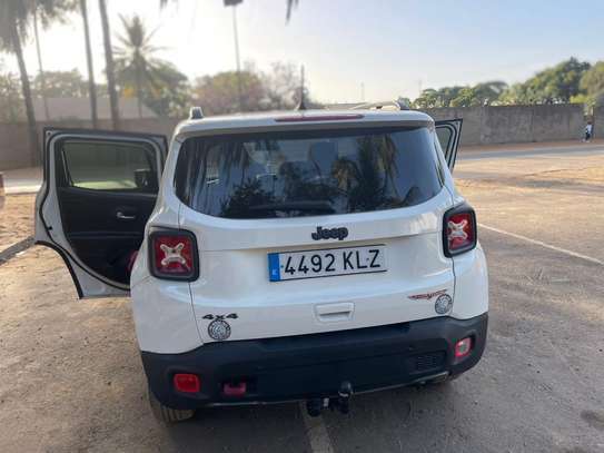 Jeep Renegade 2018 image 2