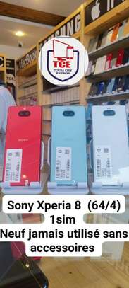 Sony Xperia 8 image 1
