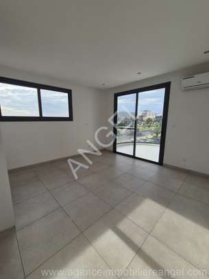 Appartement Vide à louer  sur la VDN image 6