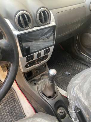 Renault Duster 2014 image 7