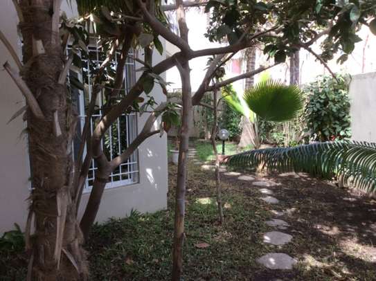 VILLA A LOUER NGRO-ALMADIES image 2