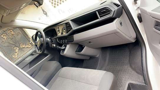 VOLKSWAGEN TRANSPORTER 2021 image 10