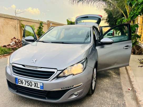 Peugeot 308 image 1