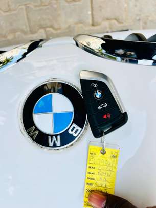 BMW X4 2020 image 7