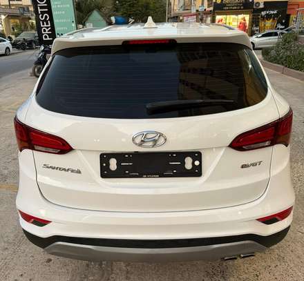 Hyundai santafe 2016 image 11