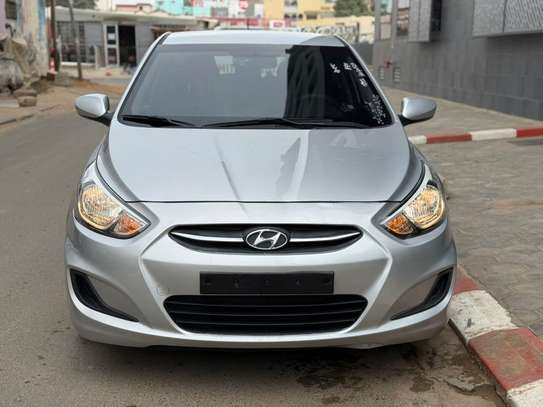 Hyundai accent 2016 image 1