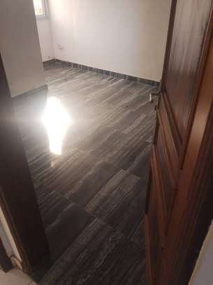 Appartement à Mermoz image 2