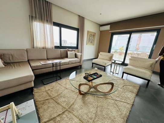 Roof top duplexe meubles à louer 3 chambres aux Almadies image 4