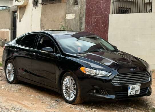 Ford Fusion image 2