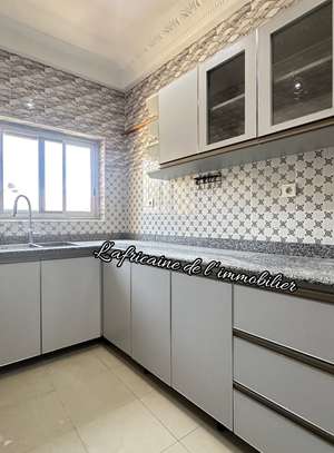 Appartement F4 à louer – Ouest Foire image 5