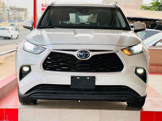Toyota hybrido 2020 image 9