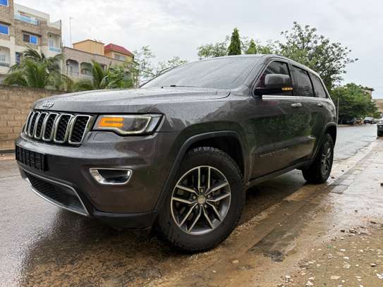 Jeep image 4