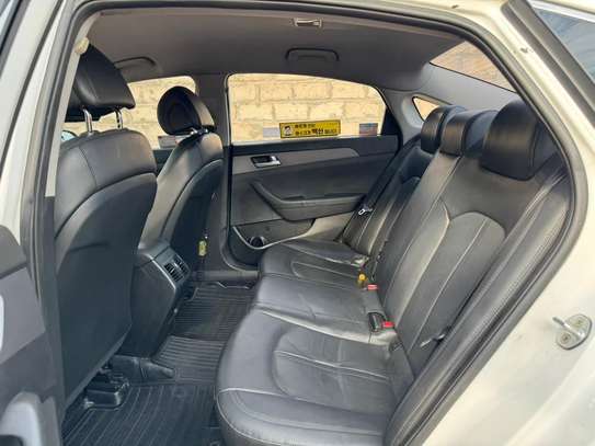 Hyundai sonata 2016 image 3