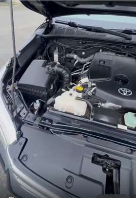 Toyota Hilux 2017 Automatique Diesel image 2