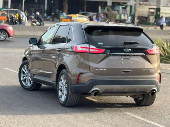 Ford Edge Titanium 2019 4 cylindres 2.0L image 3