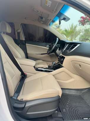 Hyundai tucson 2017 image 10