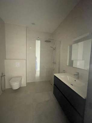 F6 à louer sur la corniche ouakam 385 m² neuf image 6