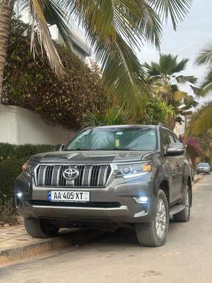 Toyota Prado VX image 13
