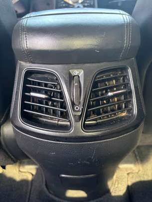 HYUNDAI GRANDEUR image 12