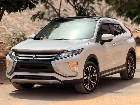 MITSUBISHI ECLIPSE CROSS 2019 image 2
