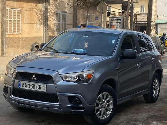 Mitsubishi Rvr image 3