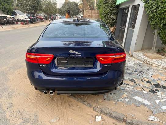 Jaguar XF 2017 Diesel 2.0 image 9