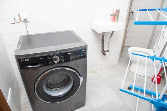 Appartements meublés haut standing à louer aux Maristes image 10