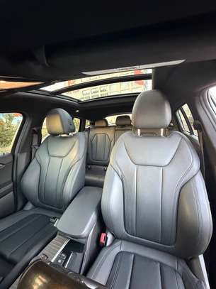 BMW X4 Xdrive 2019 image 9