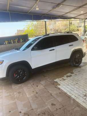 Jeep Modèle Cherokee 2019 image 12