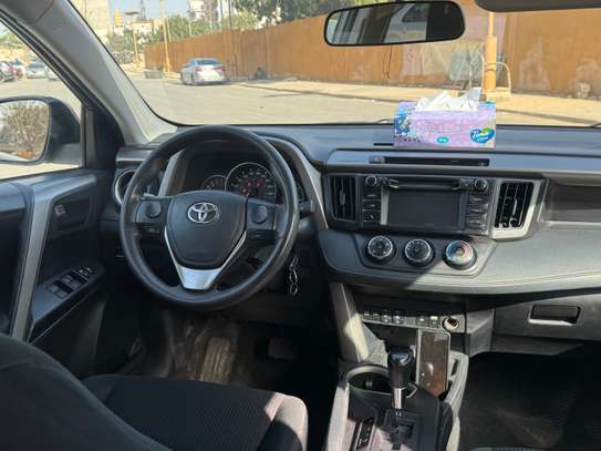 TOYOTA RAV4 2016 image 10