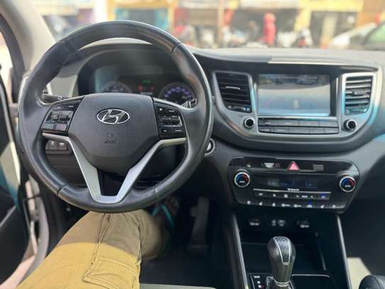HYUNDAI TUCSON ULTIMATE 2019 image 8