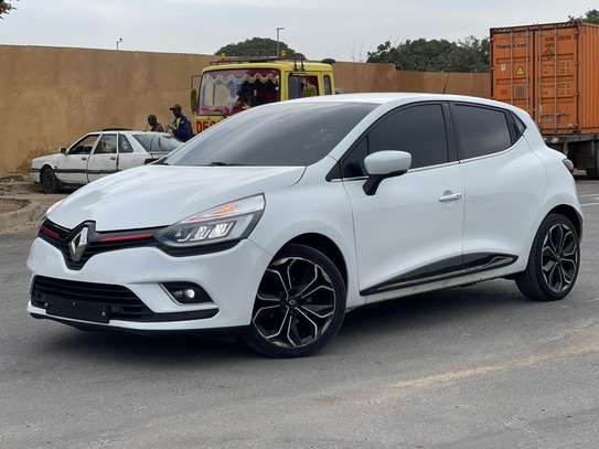 Renault clio 3  2018 image 5