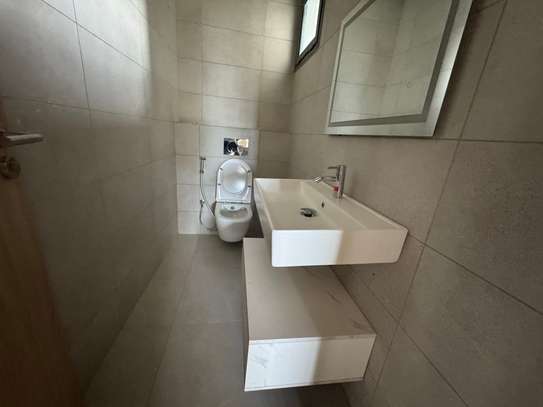 Appartement 4 chambres à louer aux Almadie King watts image 13