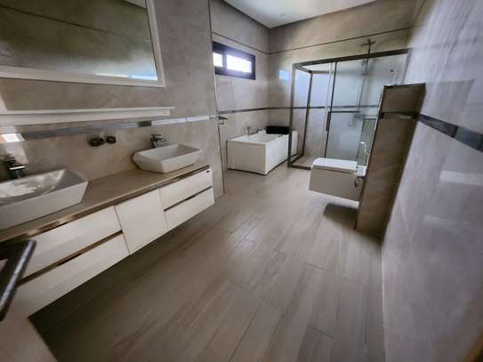 Appartement F4 à louer à Fann Résidence image 8