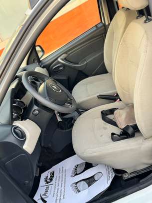 Renault Duster 2017 image 7