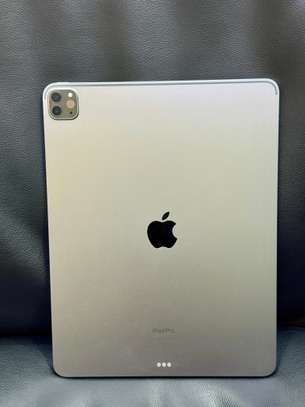 iPad Pro 6e génération M2 12.9 image 1