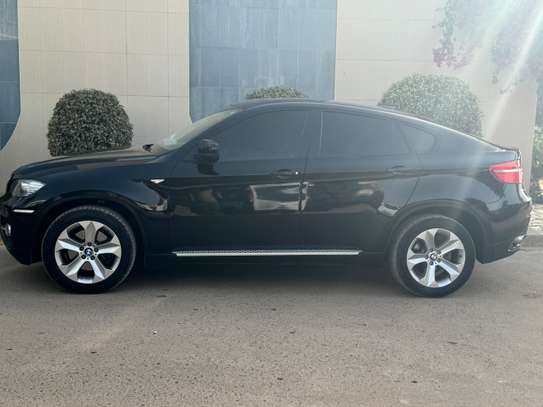 BMW X6 image 8