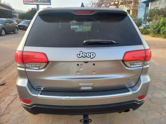 JEEP GRAND CHEROKEE 2017 LIMITED FULL OPTION image 11