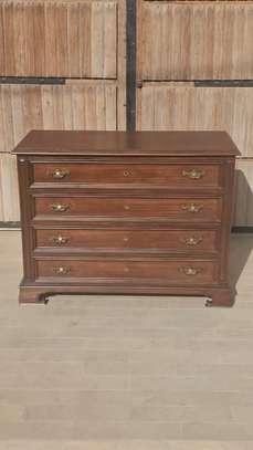 COMMODE EN BOIS MASSIF image 1