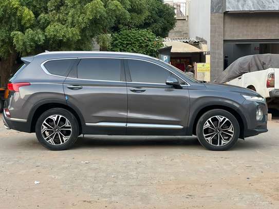 HYUNDAI SANTAFE 2019 image 5