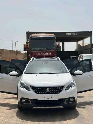 Peugeot 2008 image 5