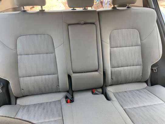 KIA SPORTAGE image 5